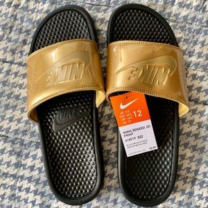 ✨ Nike Gold Slides- NWT !